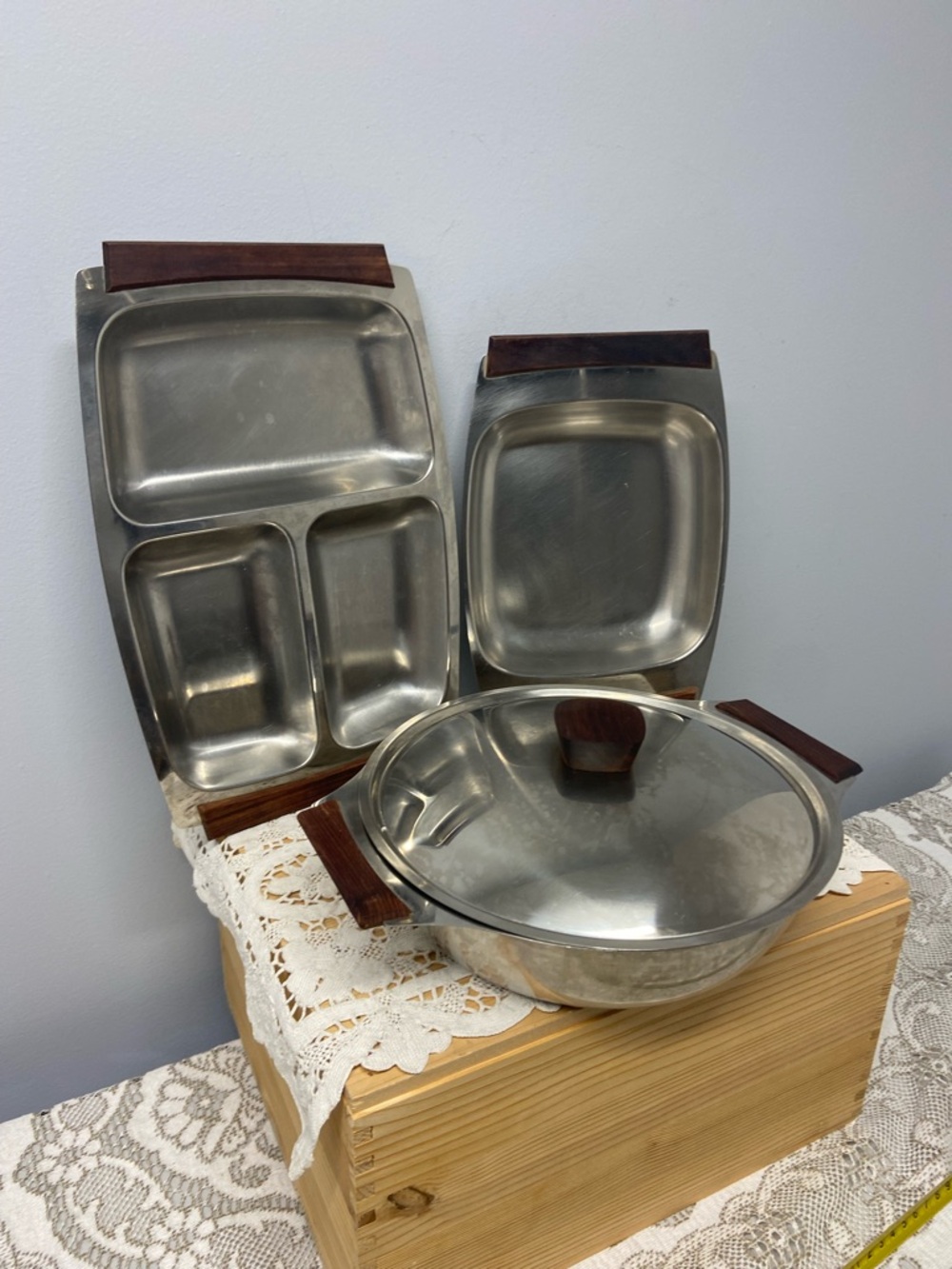 Set of 3 Stainless Steel Teak Handle Serving Dishes